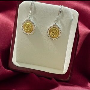 Oceaan sterling silver and silver vermeil earrings with a coral-designed 925